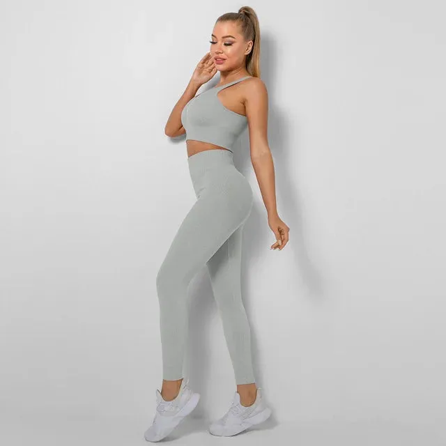 Seamless 2 Piece Yoga Set for Women - Sports Bra and High Waist Leggings