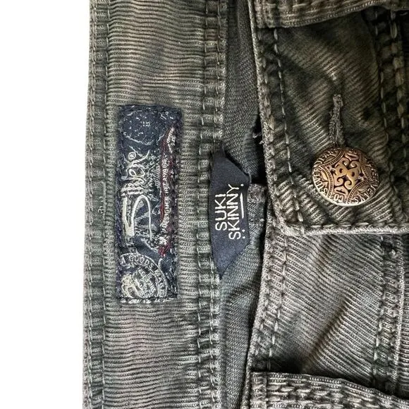 Silver Suki 30x31 Mid skinny Leg Corduroy PantSuki gray Corduroy Jeans
