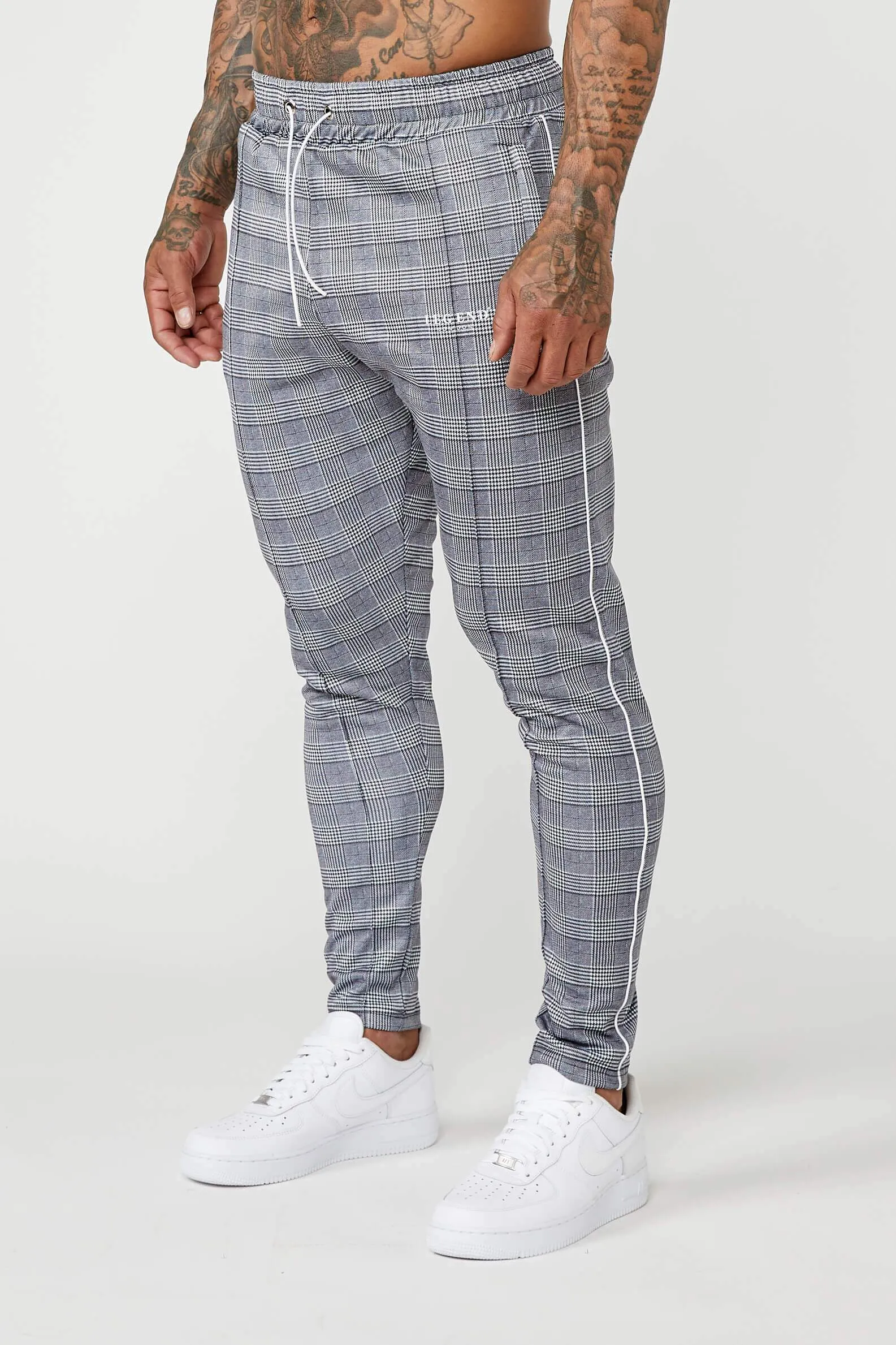Smart Track Jogger in Check - Grey
