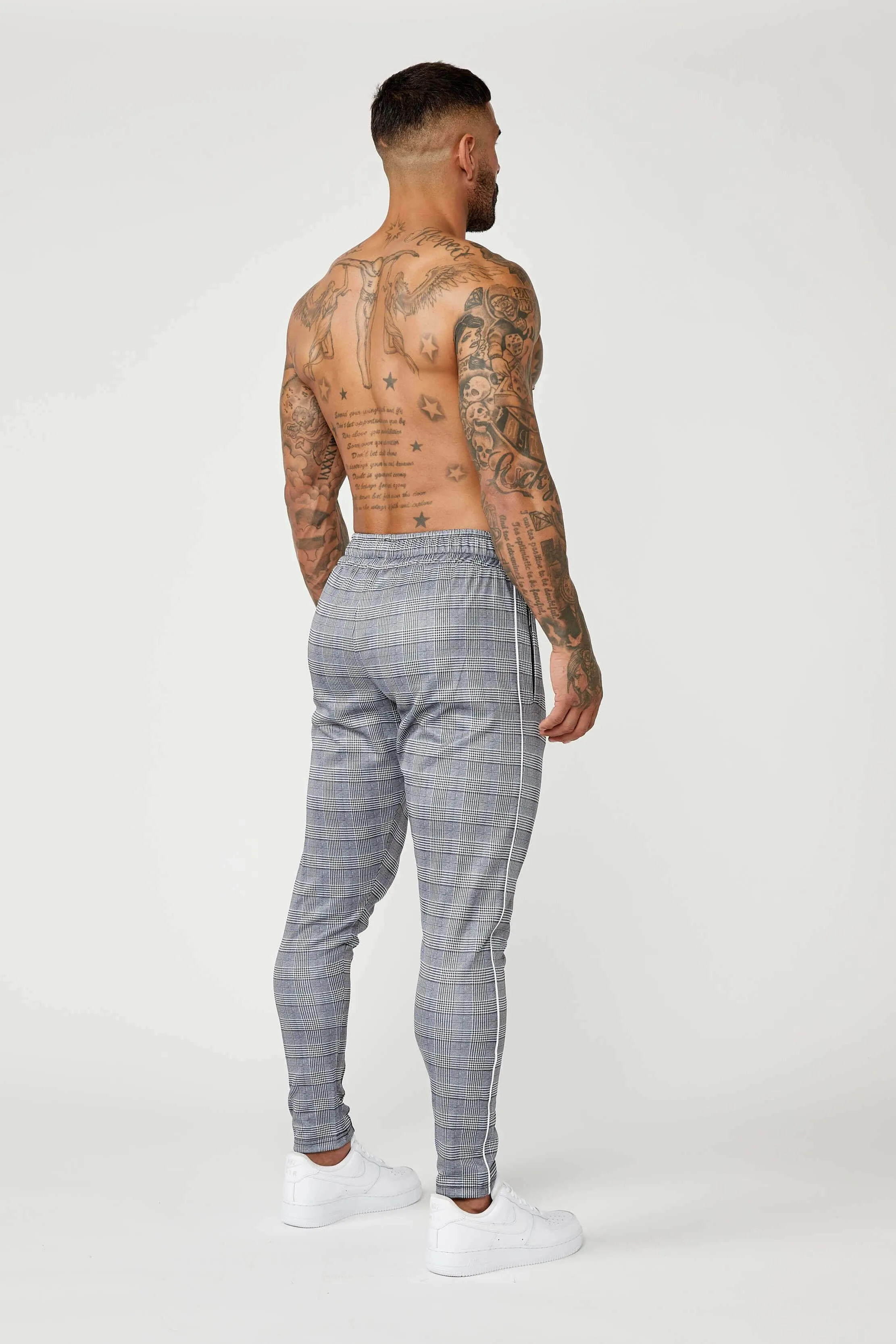Smart Track Jogger in Check - Grey