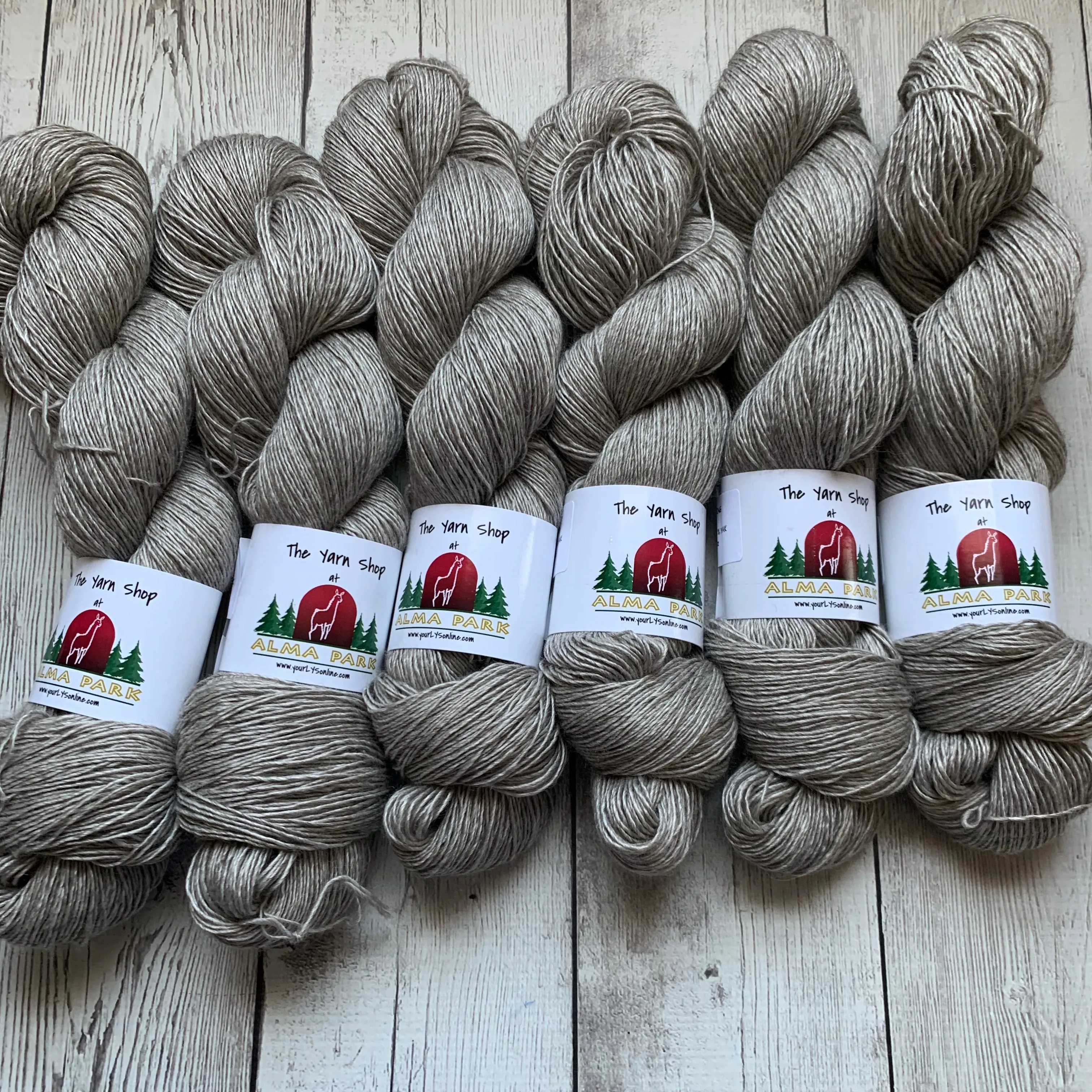 SOCK WEIGHT - LUXURY YAK SILK SINGLE - 523 yds RTS