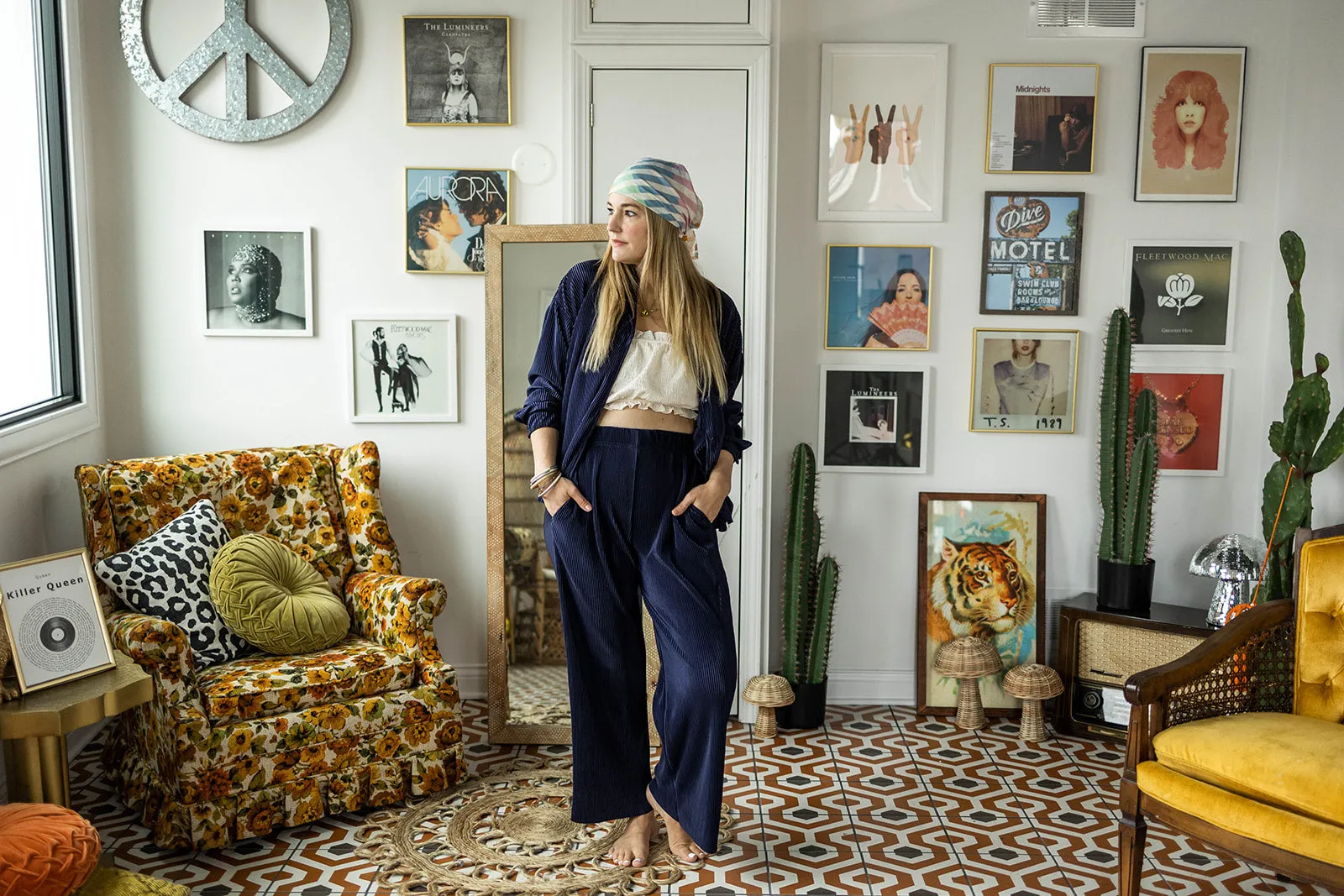 stacy straight leg pants in navy
