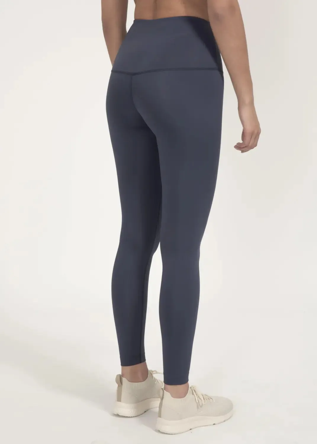Surf & Yoga Leggings in Midnight blue