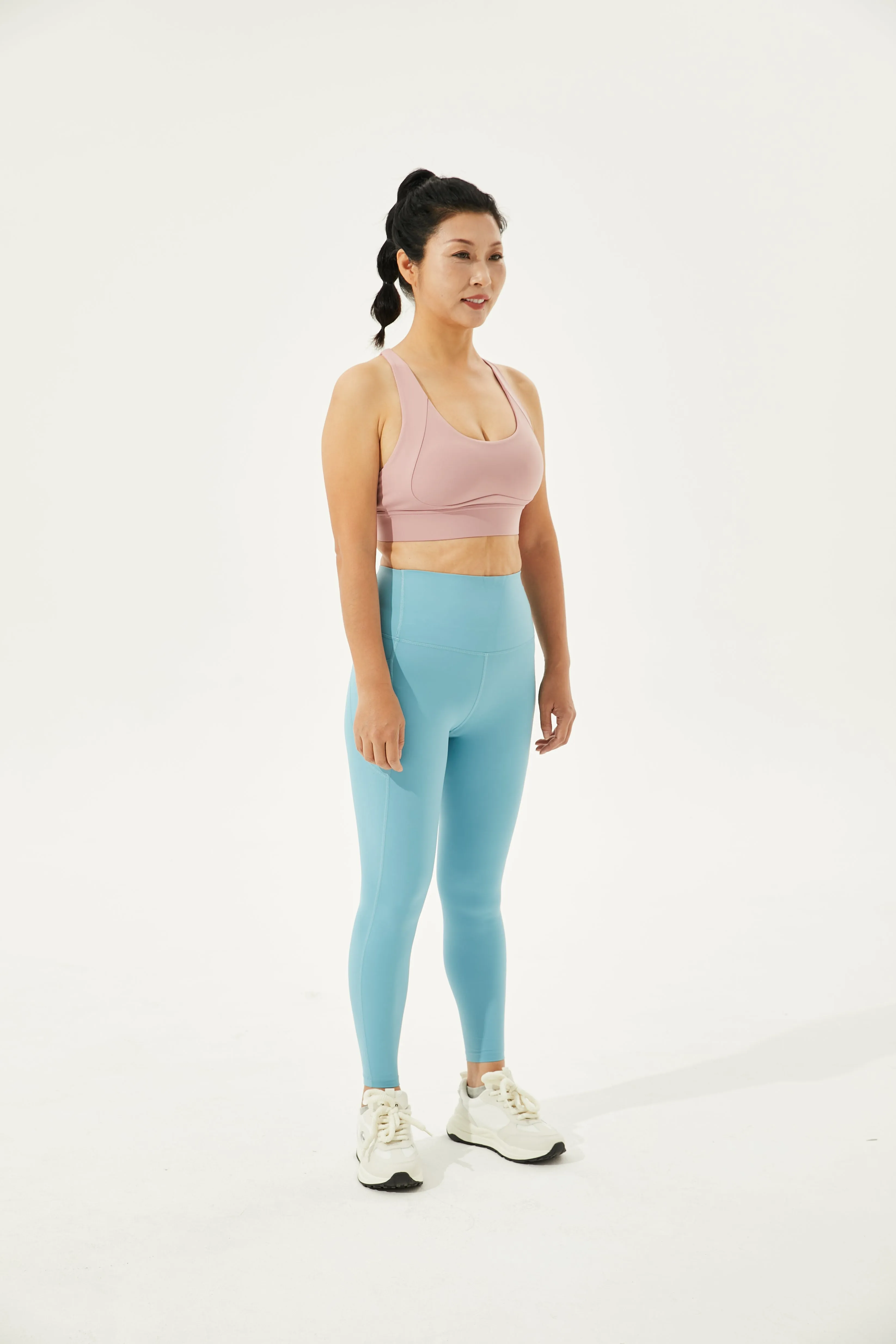 Tangs Display - High-Waist Camel-Toe Proof Tummy Tamer Leggings With Pockets