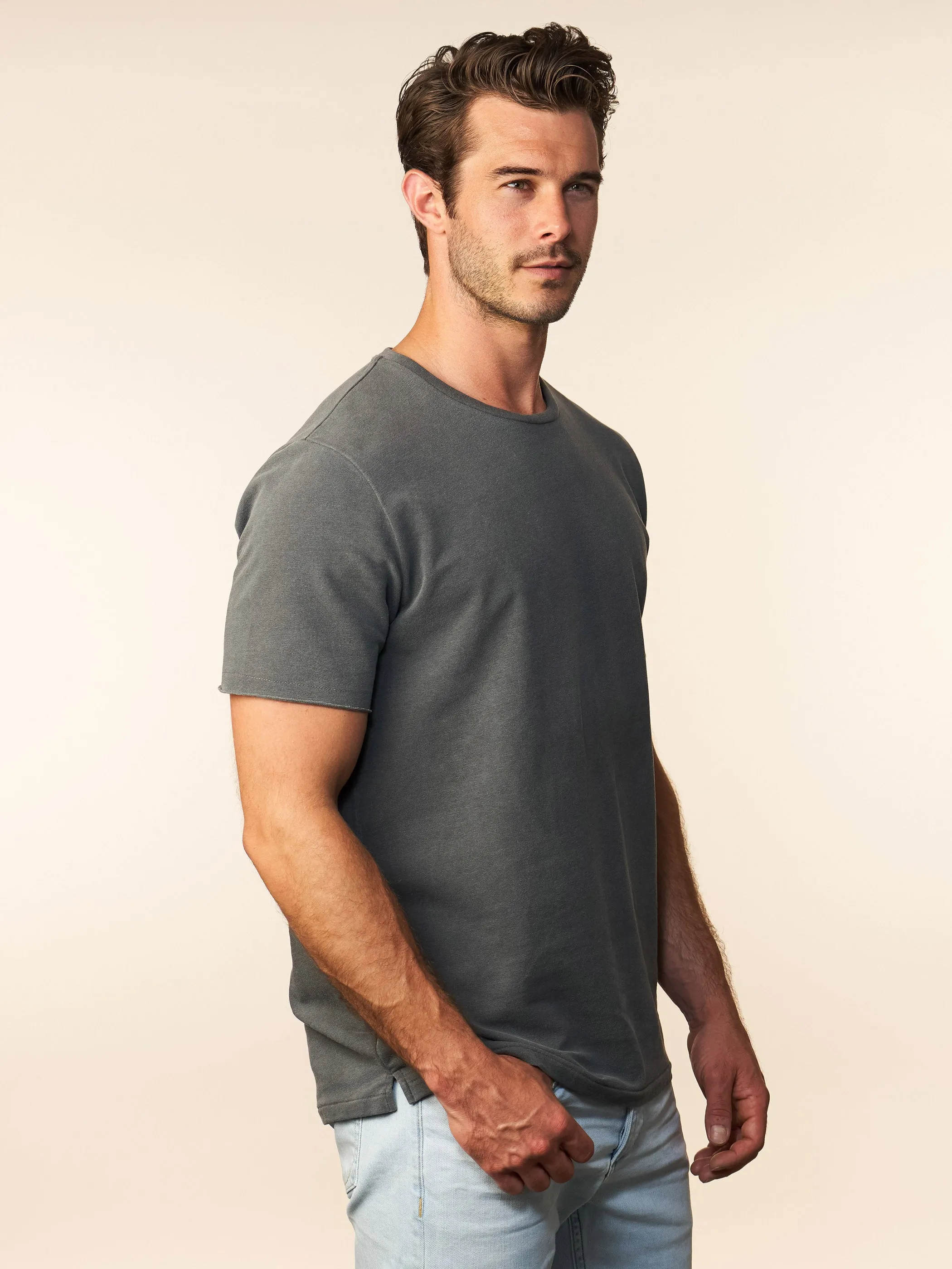 the terry tee - carbon