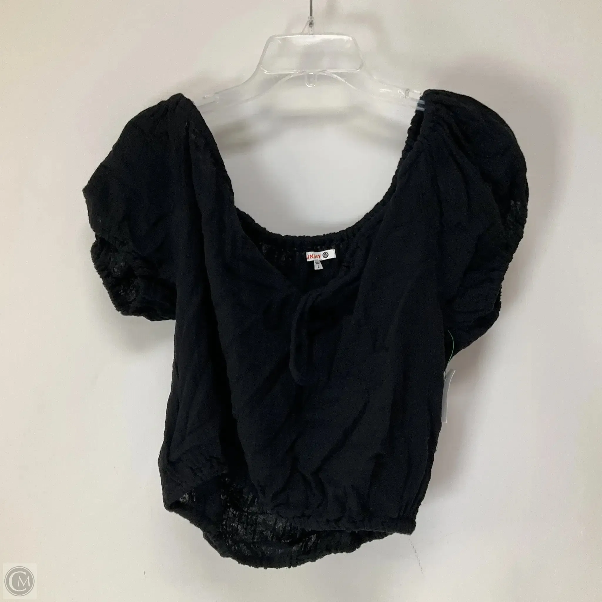 Top Short Sleeve By Sundry In Black, Size: S