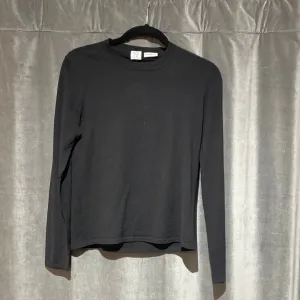 TSE Black Crew Neck Wool Sweater