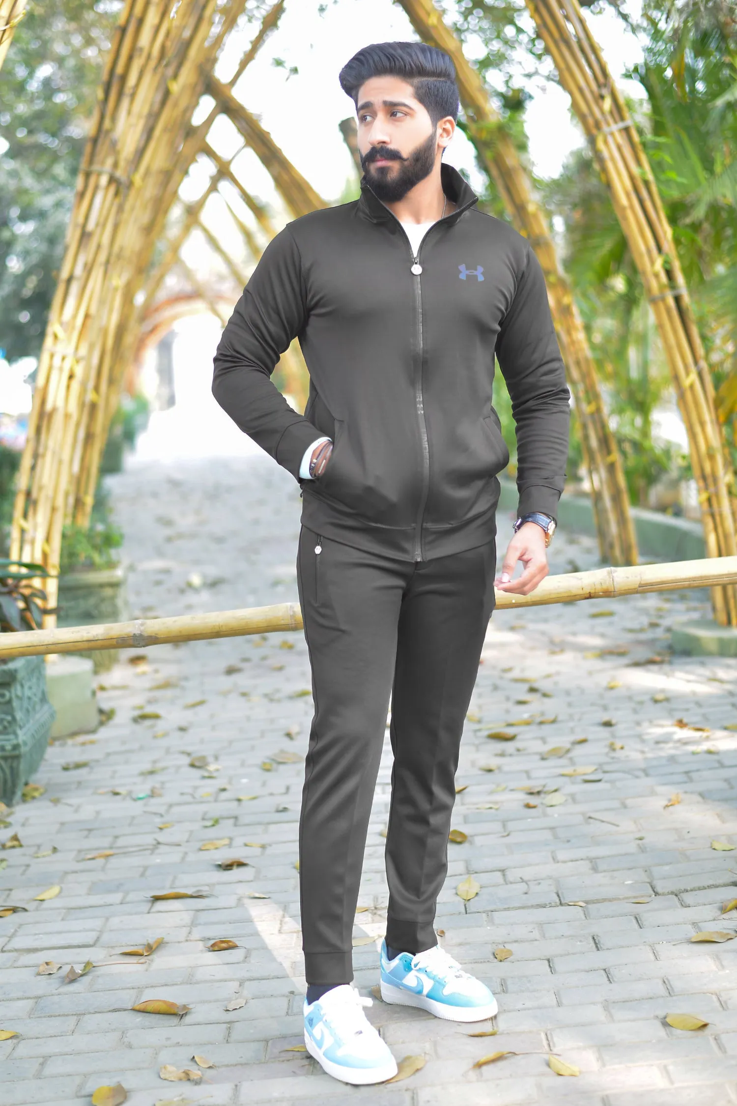 Undr Armr Sportswear Men Zipper Tracksuit Black