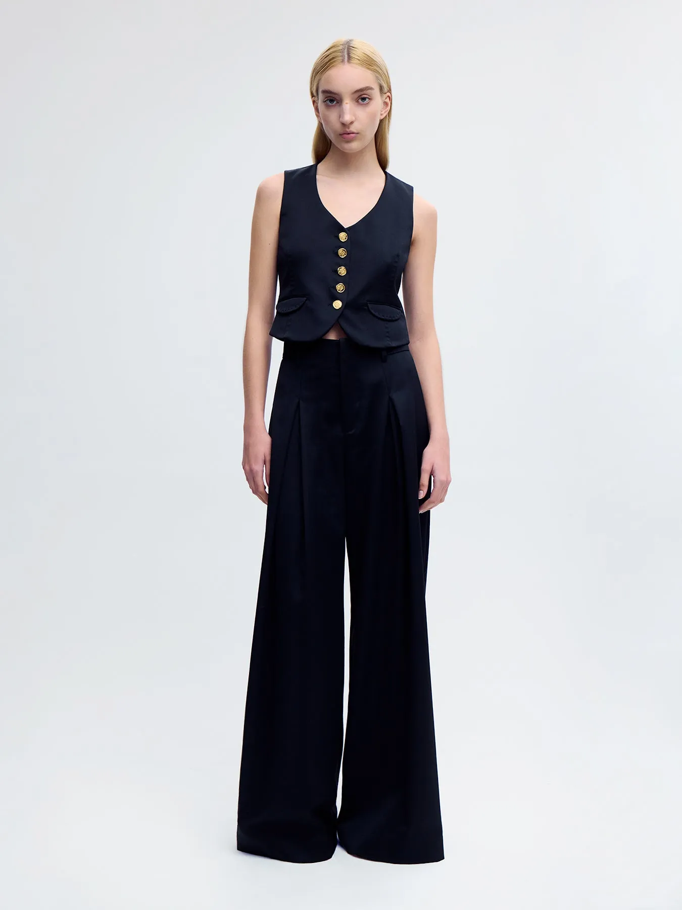 V-Neck Wool Vest In Black