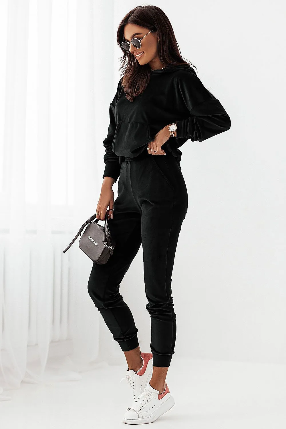 Velour Tracksuit Set – Luxurious Comfort, Effortless Style!