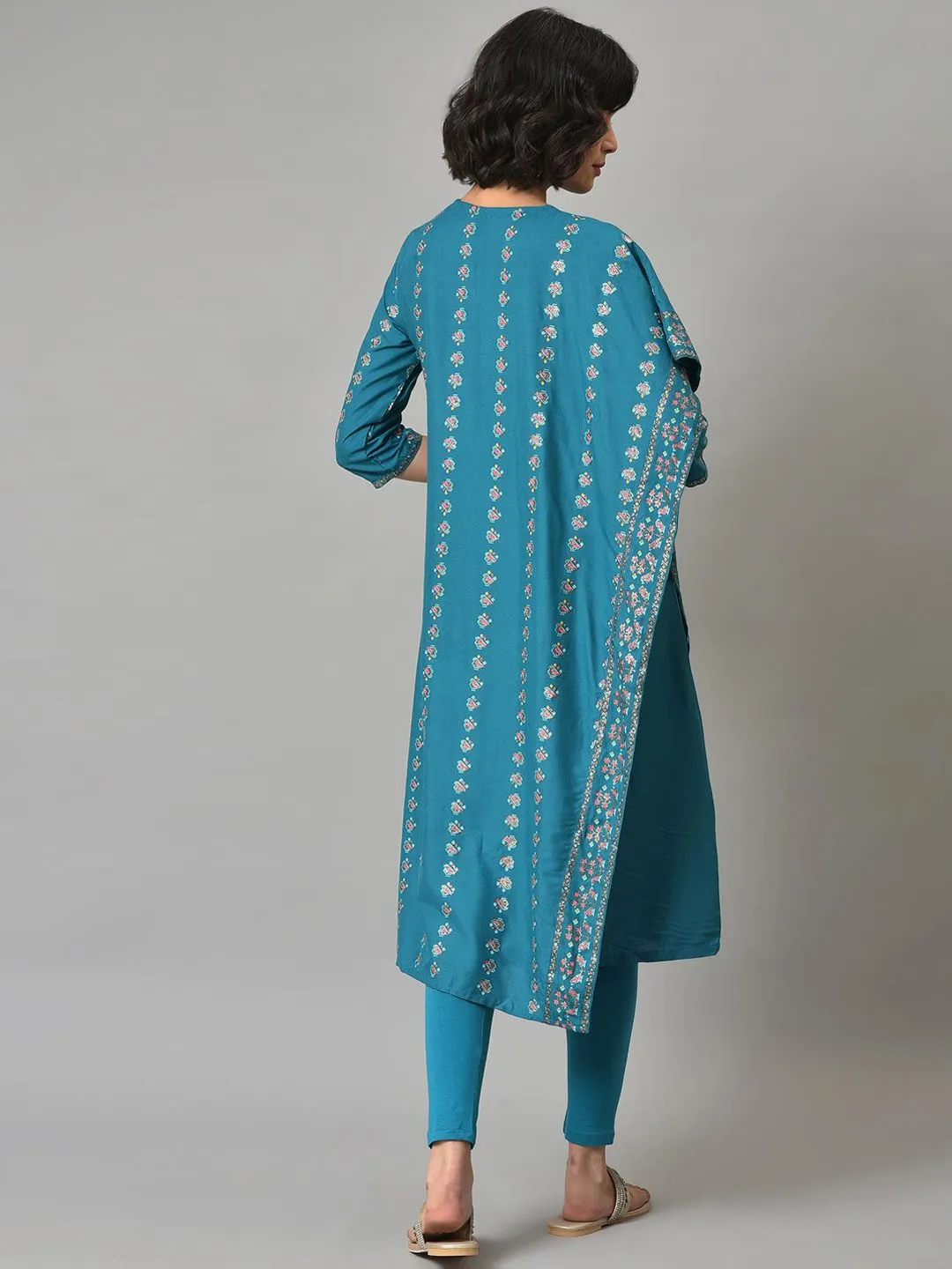 W Festive Floral Print Rayon Kurta With Leggings