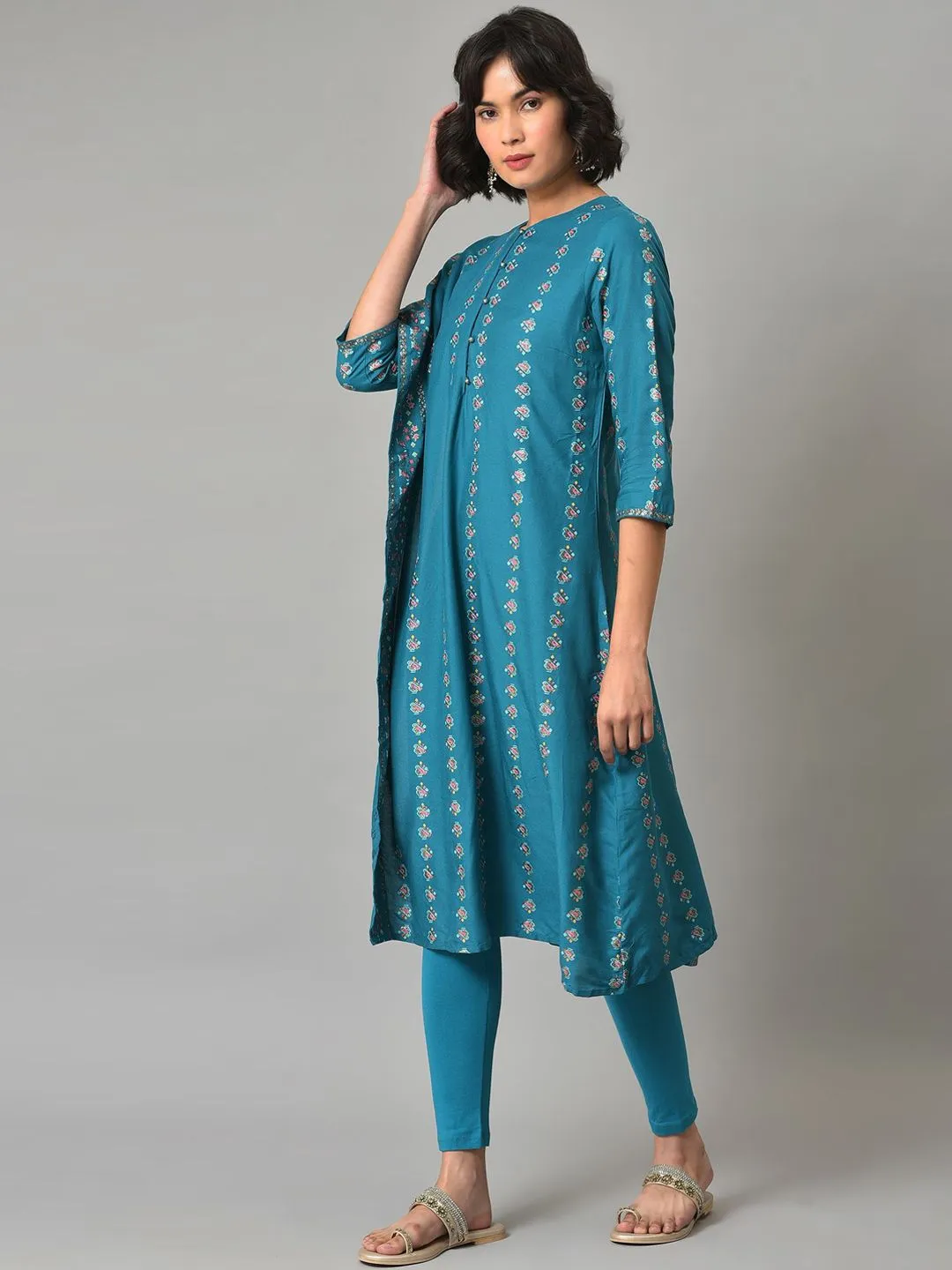 W Festive Floral Print Rayon Kurta With Leggings