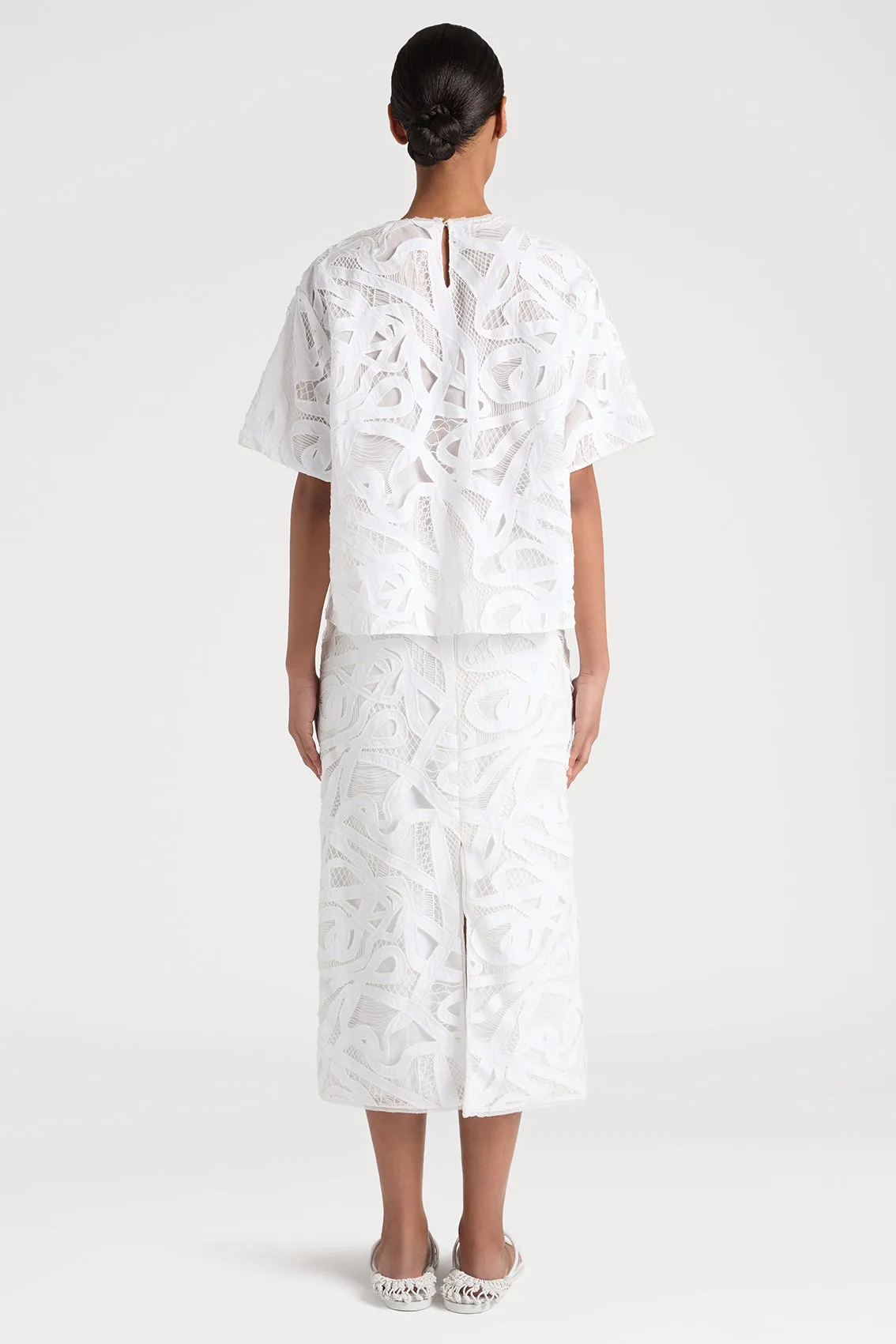 WEAVING-INSPIRED LACE SHORTSLEEVE TOP