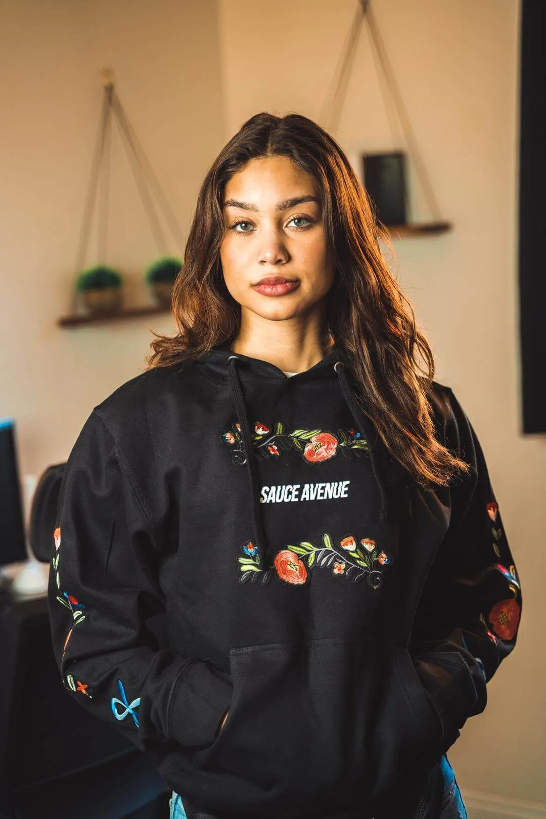 White SA | Floral Black Hoodie (=)