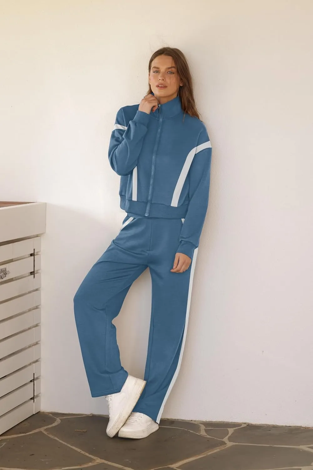 WIHOLL Lounge Sets for Women 2024 Zip Up Sweatshirt Wide Leg Sweatpants Casual 2 Piece Outfits Fashion Sweatsuits Tracksuit