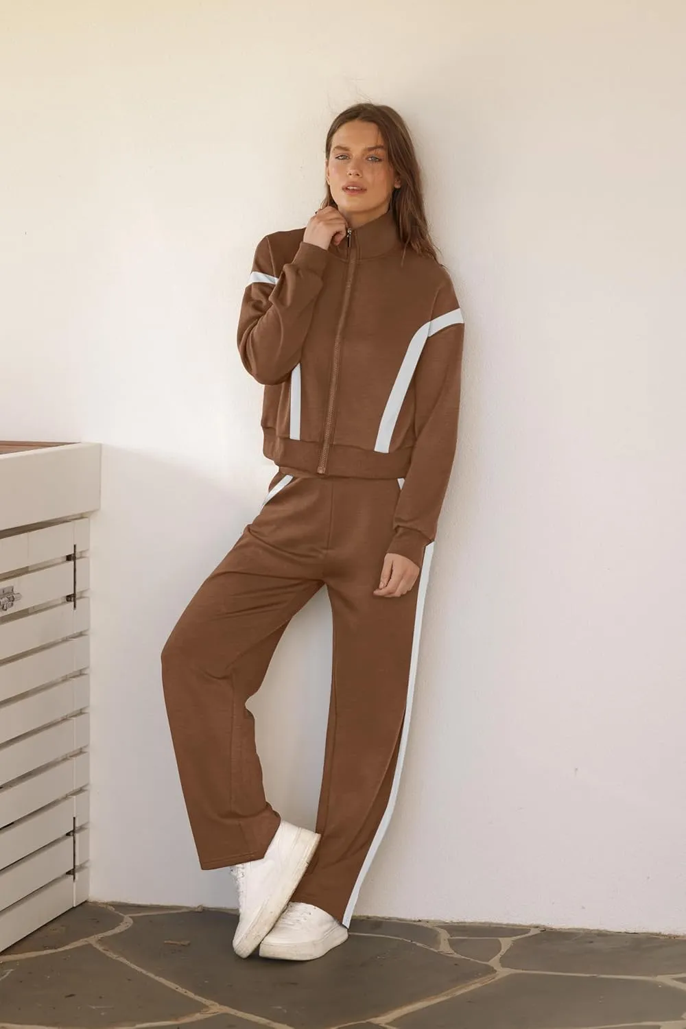 WIHOLL Lounge Sets for Women 2024 Zip Up Sweatshirt Wide Leg Sweatpants Casual 2 Piece Outfits Fashion Sweatsuits Tracksuit