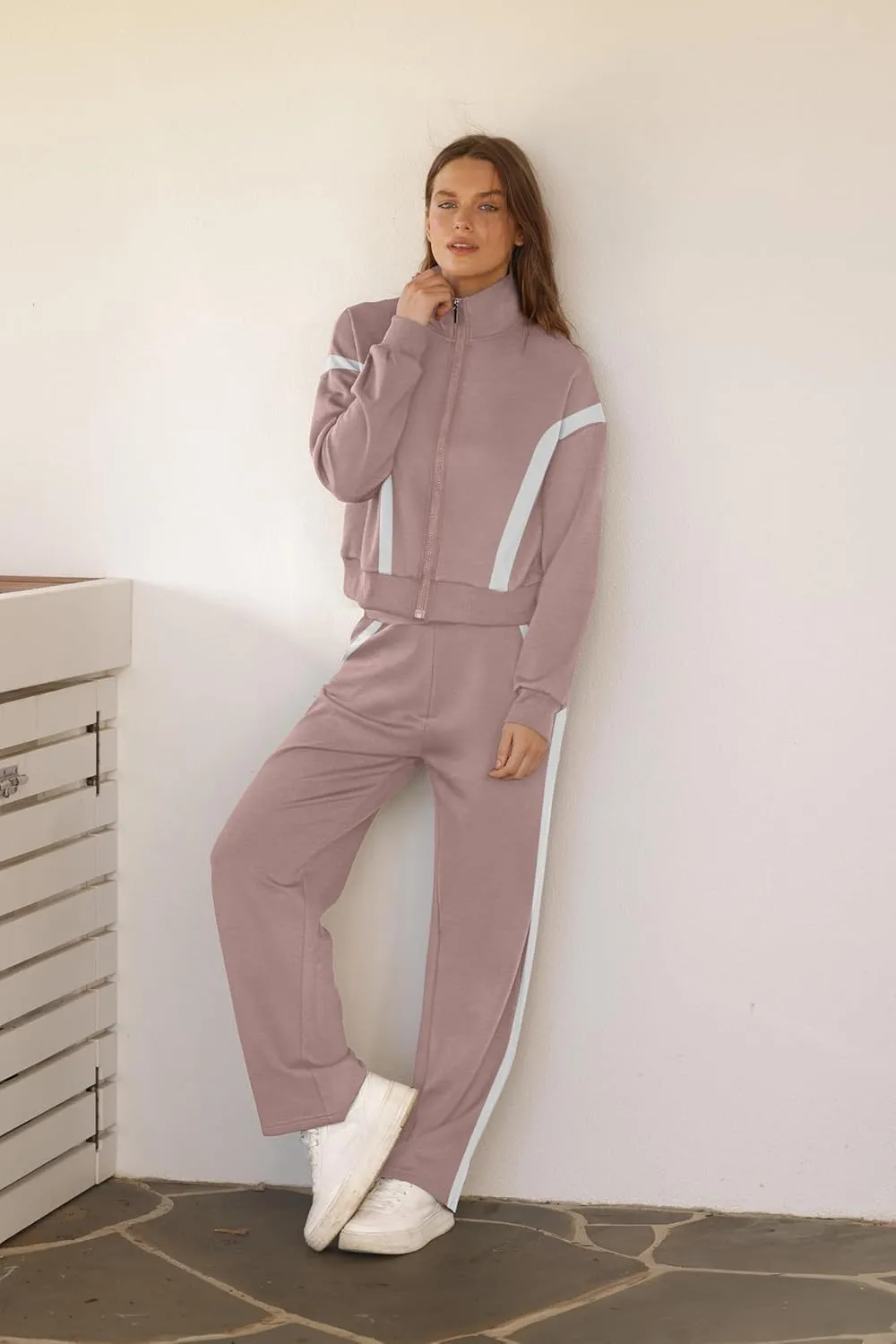 WIHOLL Lounge Sets for Women 2024 Zip Up Sweatshirt Wide Leg Sweatpants Casual 2 Piece Outfits Fashion Sweatsuits Tracksuit