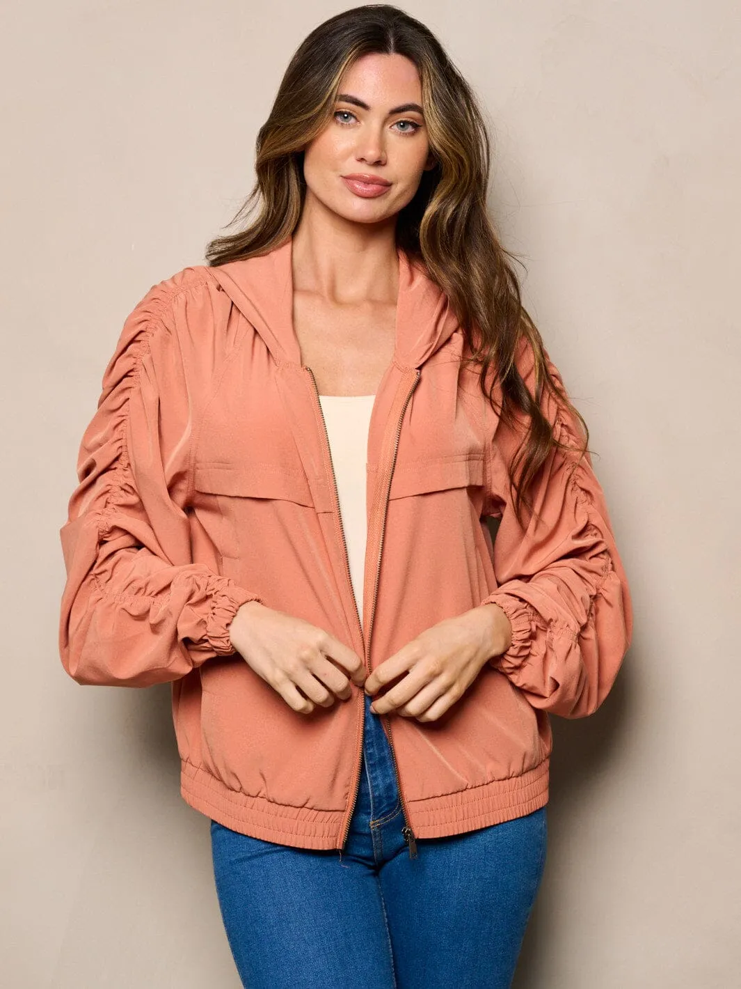 WOMEN'S LONG RUCHED SLEEVES ZIP UP POCKETS HOODED JACKET