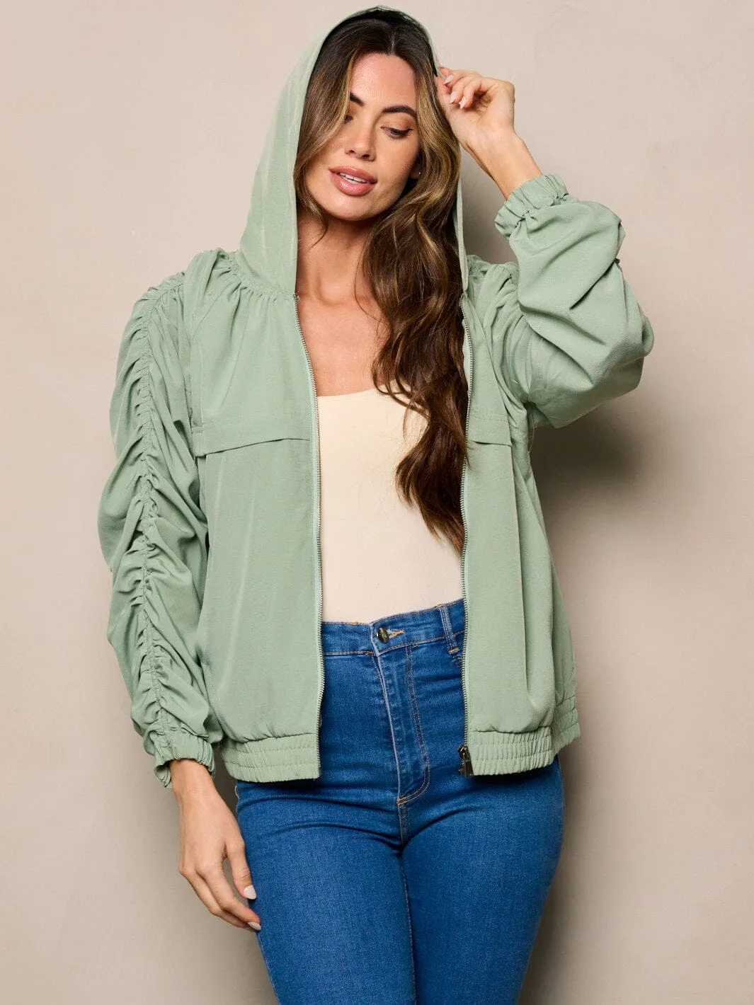 WOMEN'S LONG RUCHED SLEEVES ZIP UP POCKETS HOODED JACKET