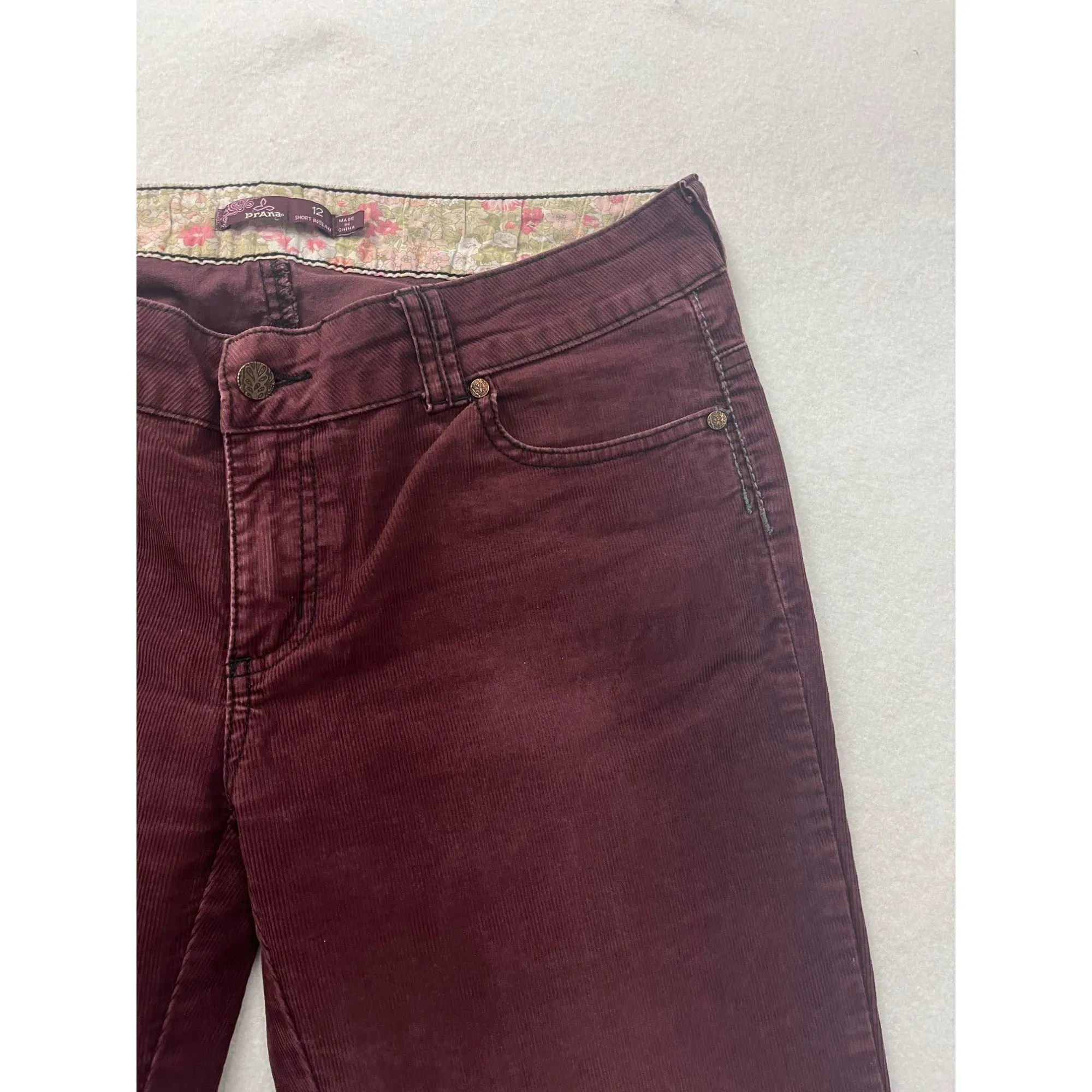 Women’s Prana  Burgundy Corduroy Pants #2950