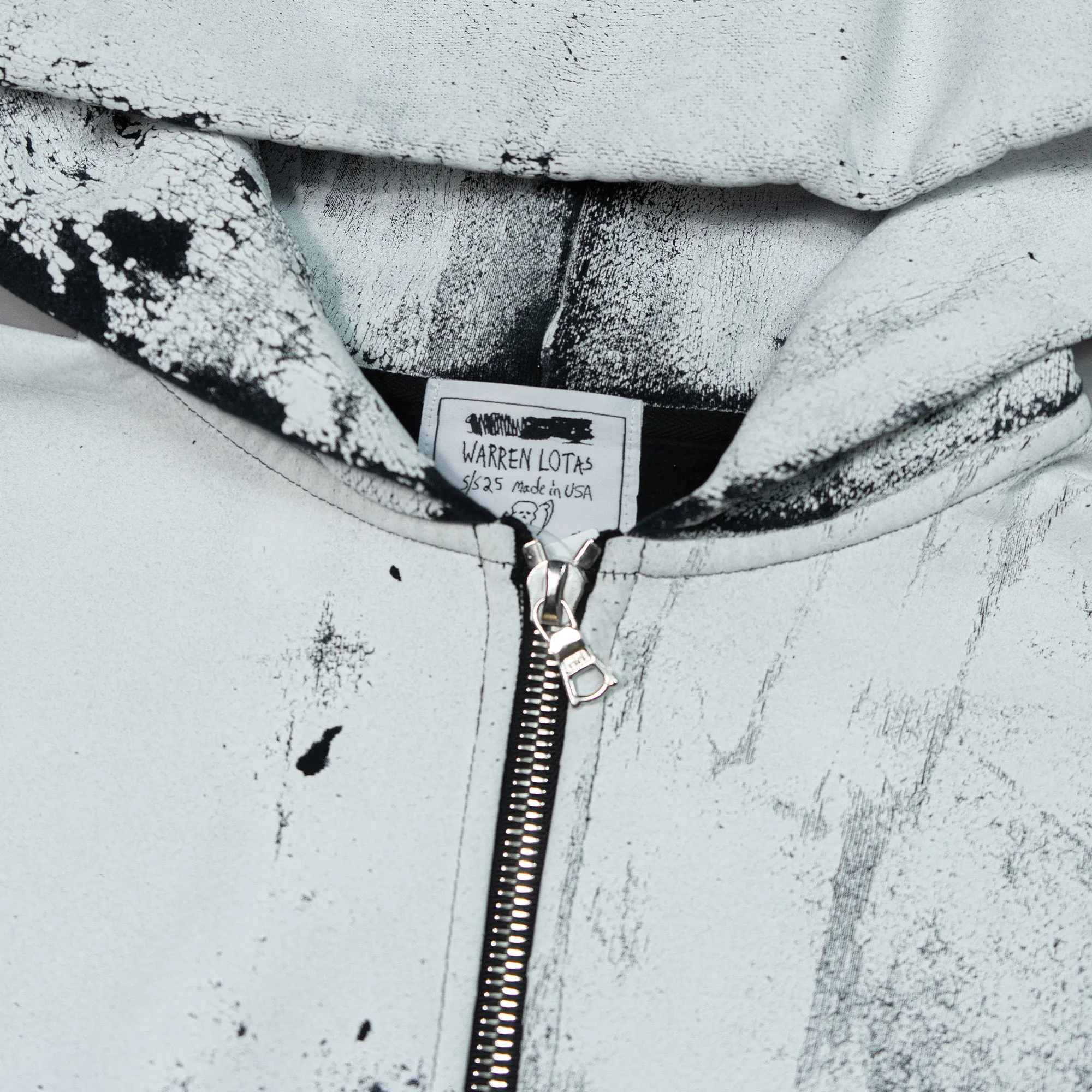 ZIP-UP HOODIE WITH EMBROIDERED BARBED WIRE